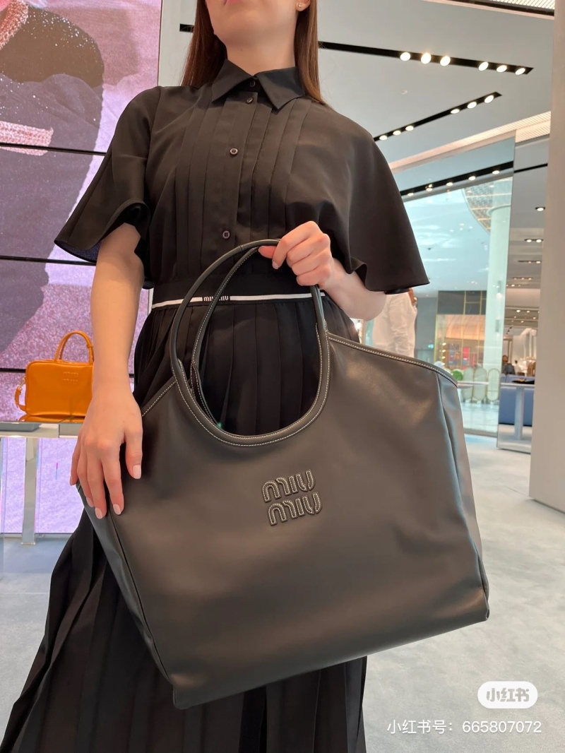 Miu Miu Tote Bags